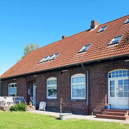 Casa de Férias Alte Grundschule 2 *