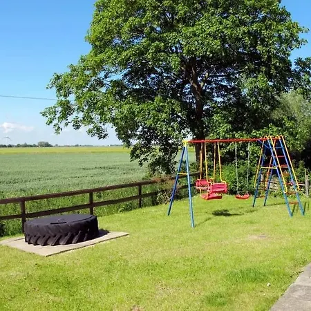 Alte Grundschule 2 *