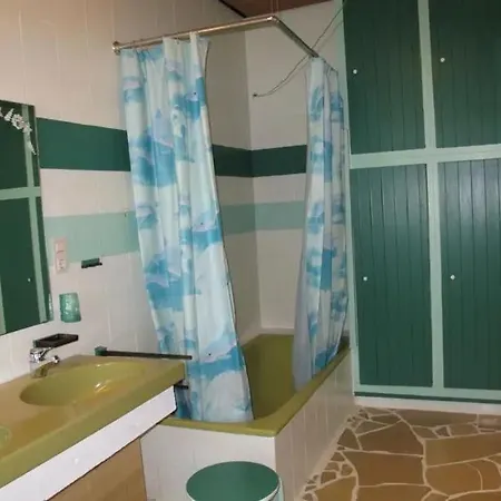 Casa de Férias Alte Grundschule 2 *